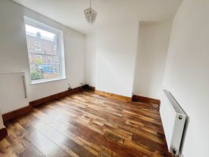 Lounge- click for photo gallery
